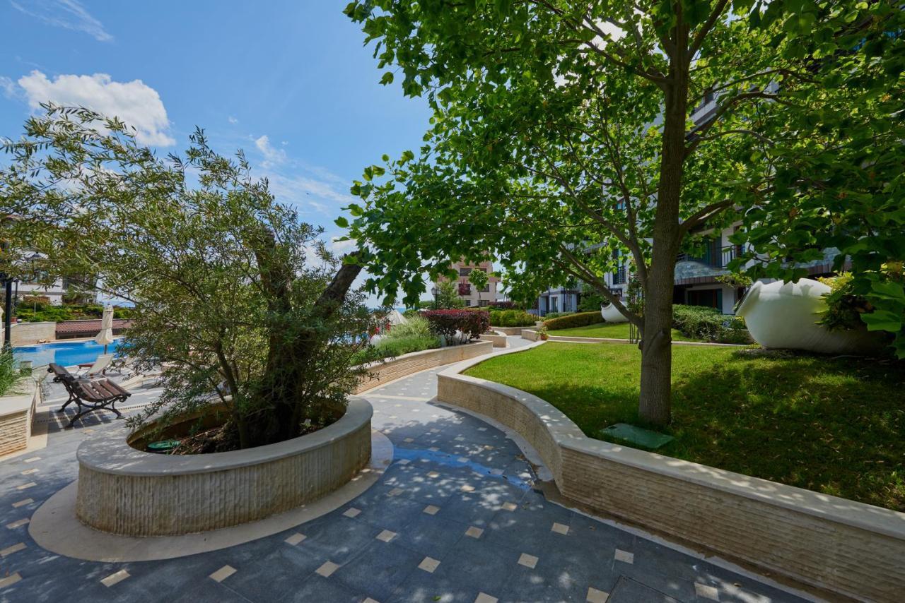 Rose Gardens Boutique Hotel By Asteri Hotels Pomorie Exterior photo