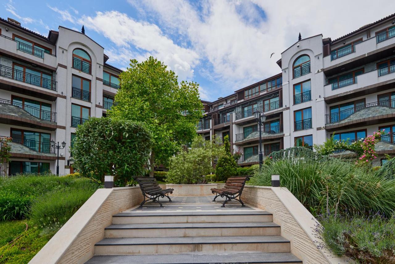 Rose Gardens Boutique Hotel By Asteri Hotels Pomorie Exterior photo