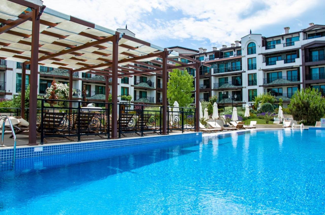 Rose Gardens Boutique Hotel By Asteri Hotels Pomorie Exterior photo