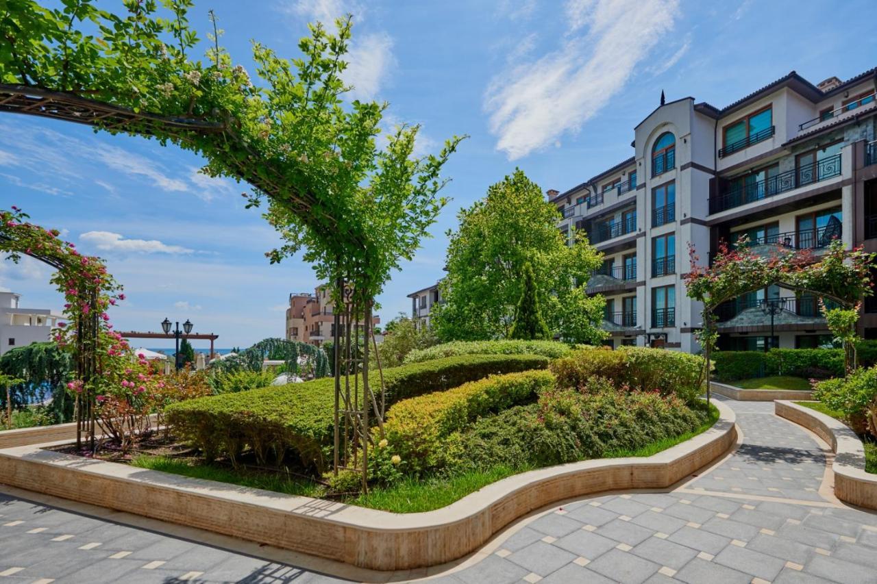 Rose Gardens Boutique Hotel By Asteri Hotels Pomorie Exterior photo